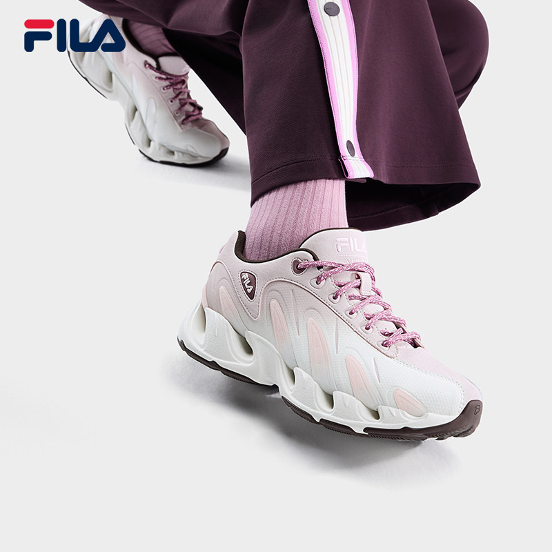 V头鞋|情人节版FILA VETTAFila2026春季情侣休闲鞋F12W613119F
