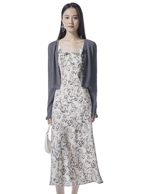 MOFAN缎面立体褶皱连衣裙MBL562225