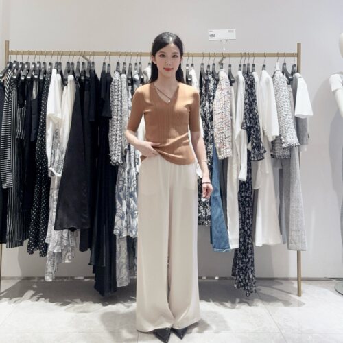 PESARO女士时尚简约裤子51096069