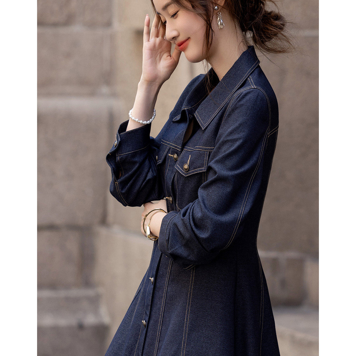 dme德玛纳简约飒美复古牛仔修身收腰遮肉女式连衣裙G539321524102