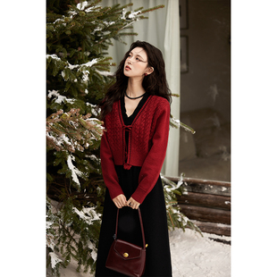 谜秀国风红色开衫外套秋冬季毛衣MXD58Z1097