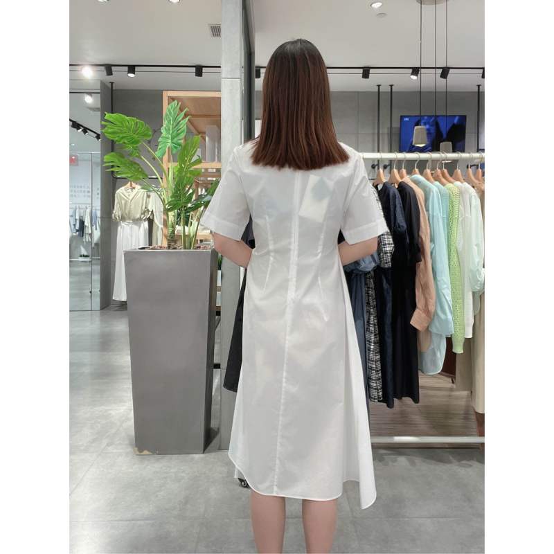 麦檬女士圆领时尚短袖连衣裙5D6192371图片
