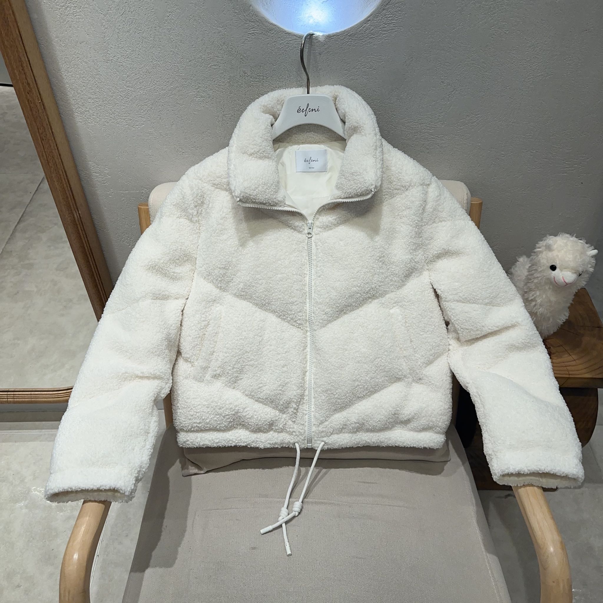 伊芙丽 女士时尚休闲外套1EC180651