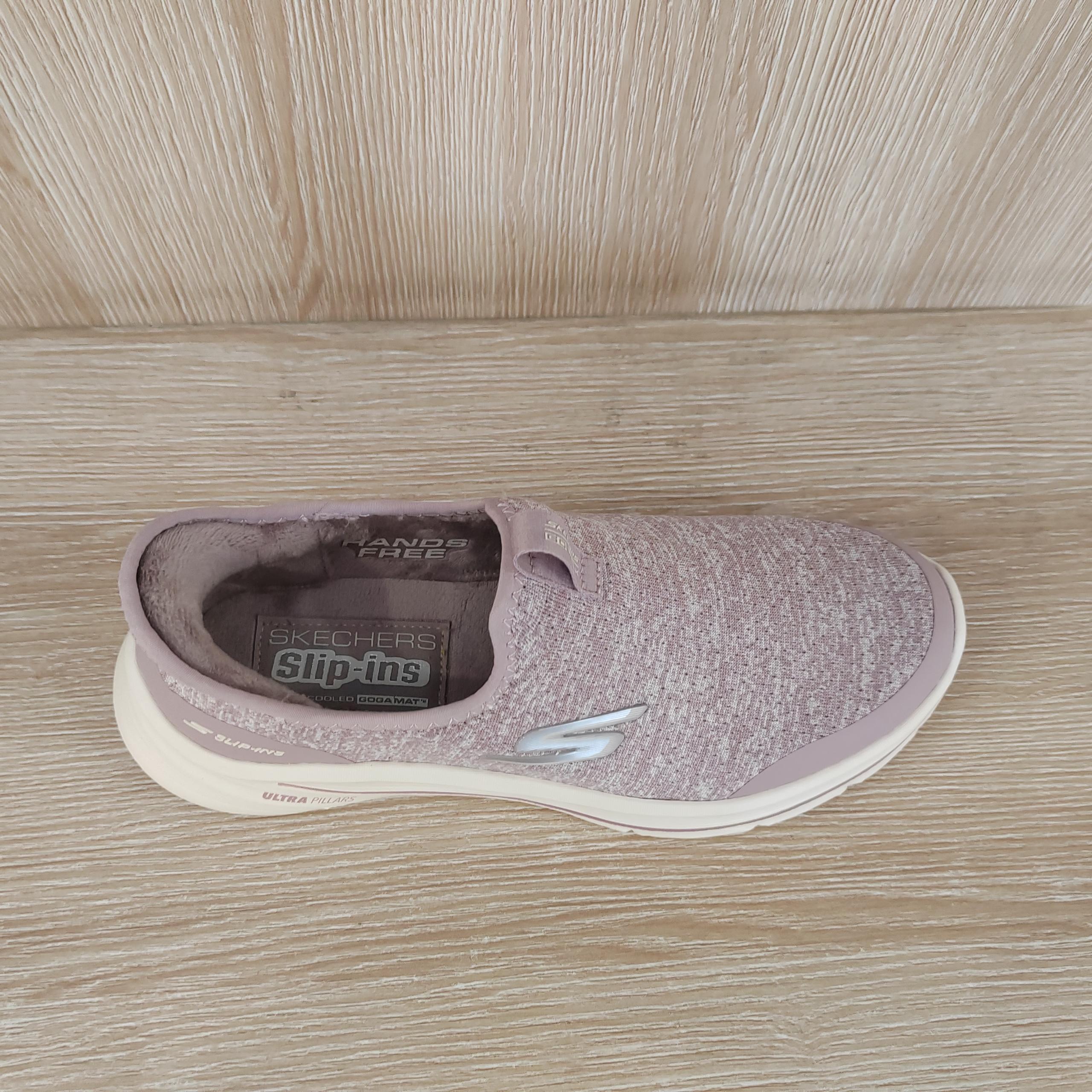 斯凯奇女子-null-GO WALK 8女士健步鞋125933-MVE