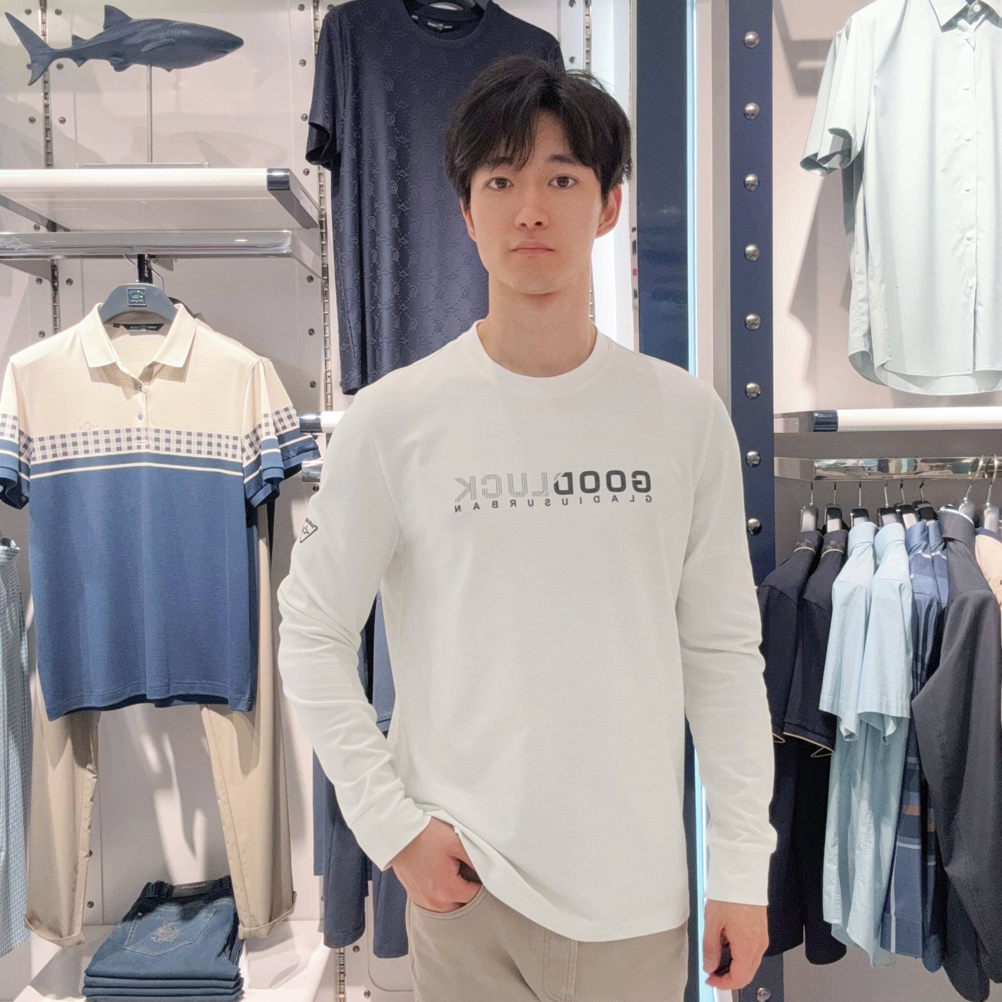 德鲨男士简约时尚T恤LR42111