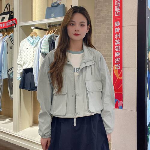Teenie Weenie女士简约时尚外套TTJJ252301T