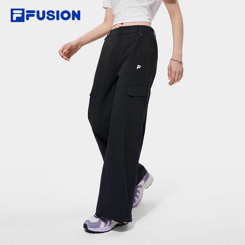 FILA FUSION 斐乐潮牌梭织长裤女2026秋季新款阔腿裤T11W631802F