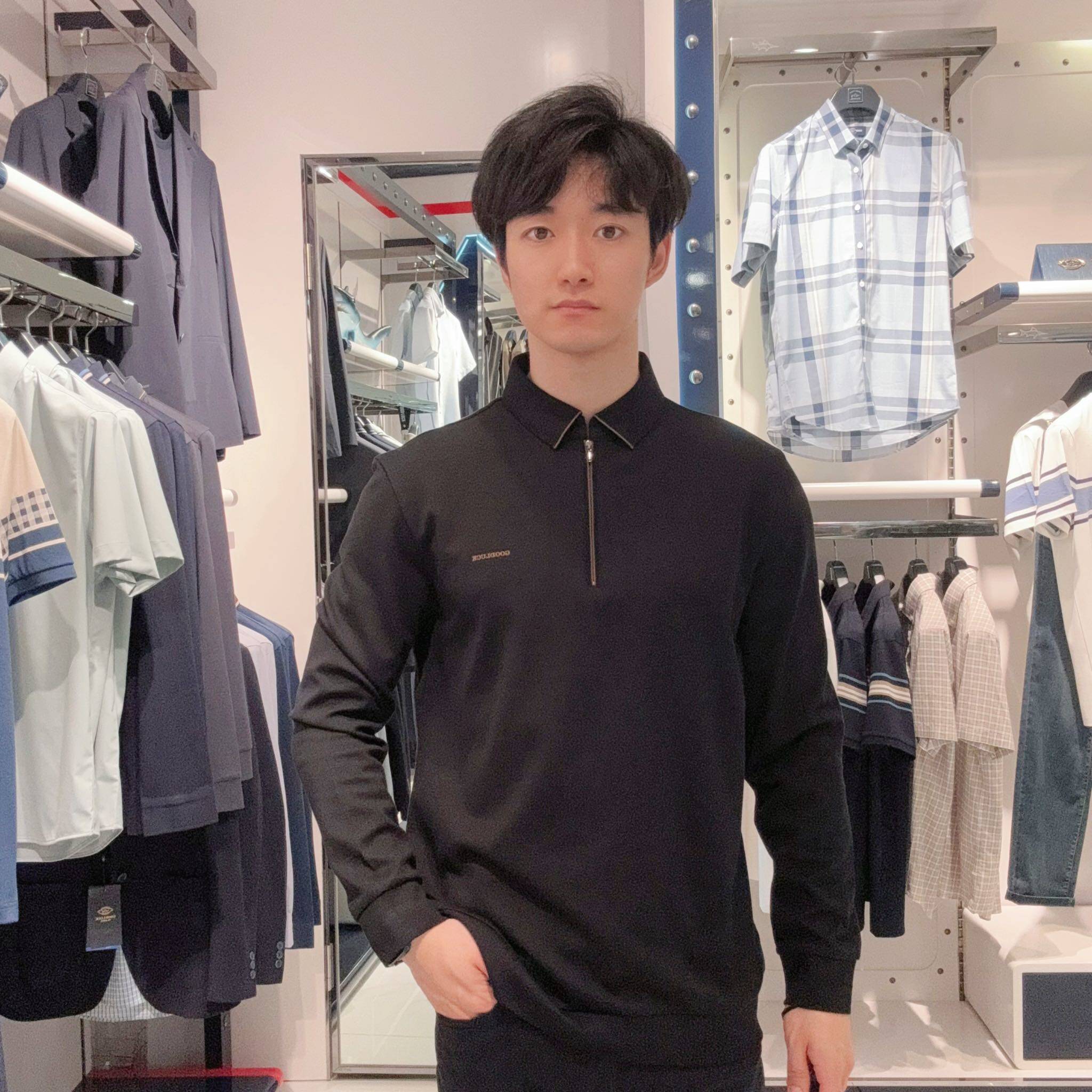 德鲨男士简约时尚T恤UR42501