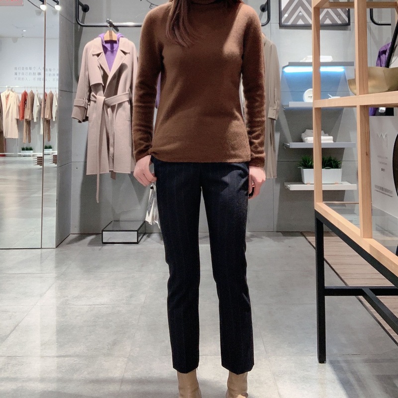 麦檬 女士简约修身休闲裤599C250221-1