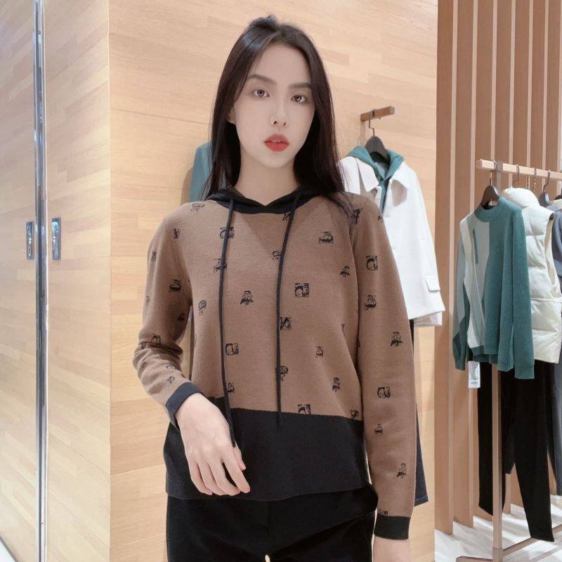 菲姿 女士连帽拼接时尚羊毛针织衫F2W810
