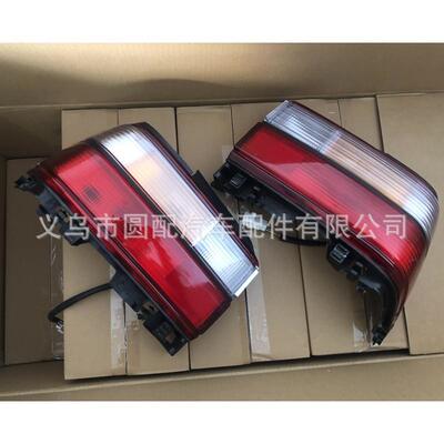 汽配适用卡罗拉花冠 AE101 1992-1995汽车配件后尾灯