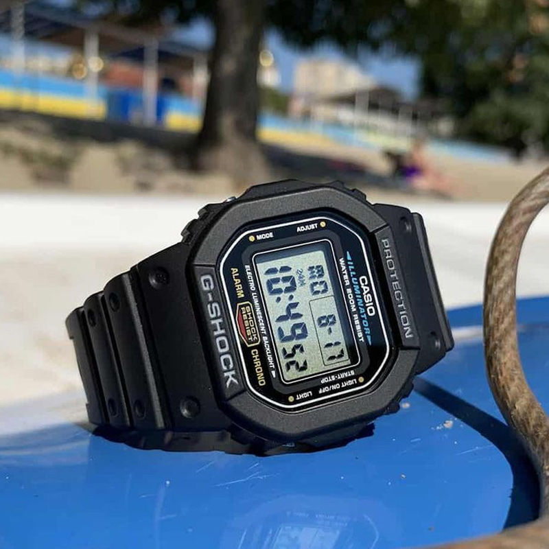 Casio卡西欧手表男小方块GSHOCK官方正品运动电子表DW-5600UE-1