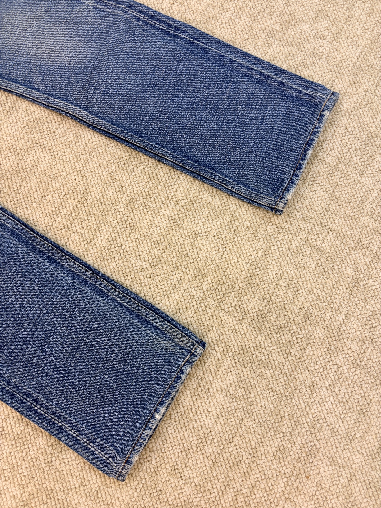 Celine 21ss Washed Blue Straight-Leg Jeans — label