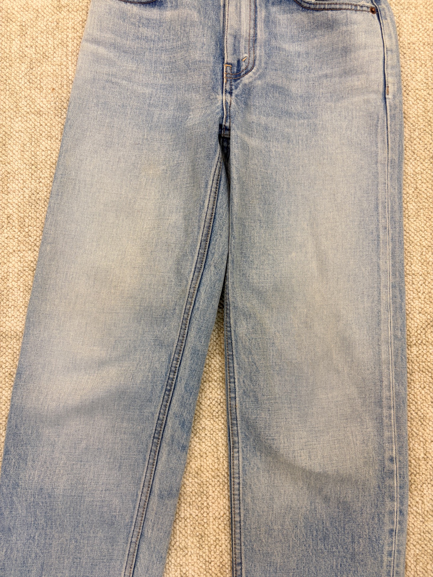 Celine 21ss Margaret Light Blue Jeans — detail