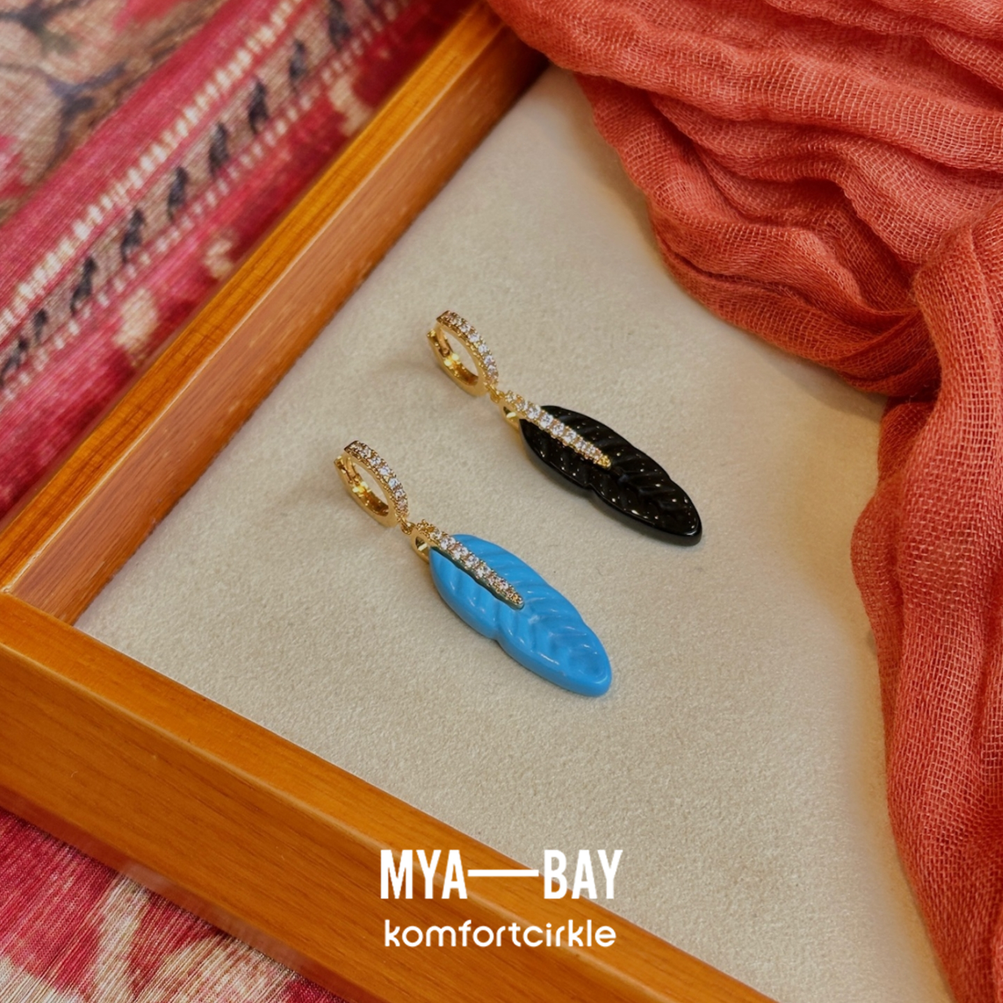 MYA BAY 羽毛耳环 长款树脂锆石轻盈耳饰女单只 比利时手工制作