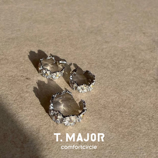 T.MAJOR 自留推荐 JUNESHAN 分色花蕊花朵开口银戒指耳钉 定制款
