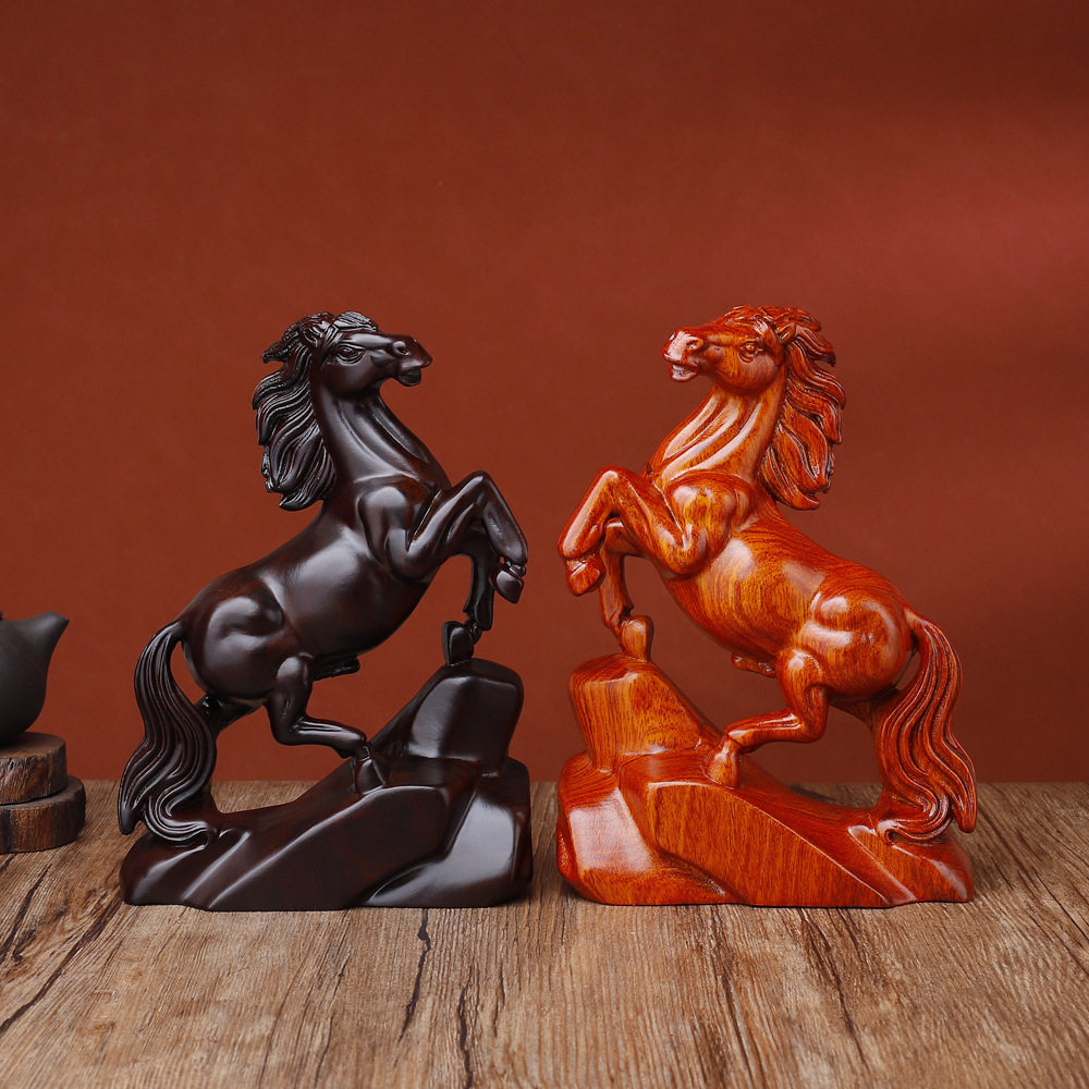 雕马摆件创意雕刻马礼品工艺品