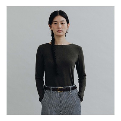 若若韩代正品直邮urbanic30秋冬舒适圆领长袖T恤内搭打底百搭女