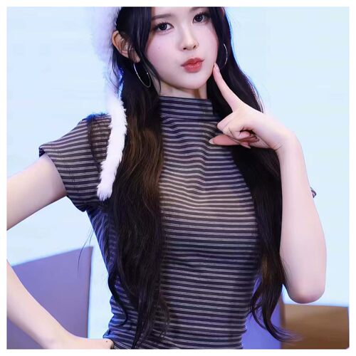若若韩代正品直邮blackup卢惟那a-na同款简约条纹高领短袖t恤女