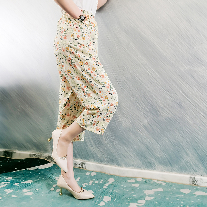 夏季棉绸女士休闲气质大码宽松显瘦遮肉时尚洋气女夏薄款七分裤子