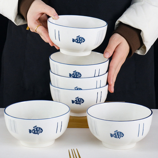 日式5寸饭碗家用10个装加厚陶瓷釉下彩卡通小鱼可微波米饭碗餐具