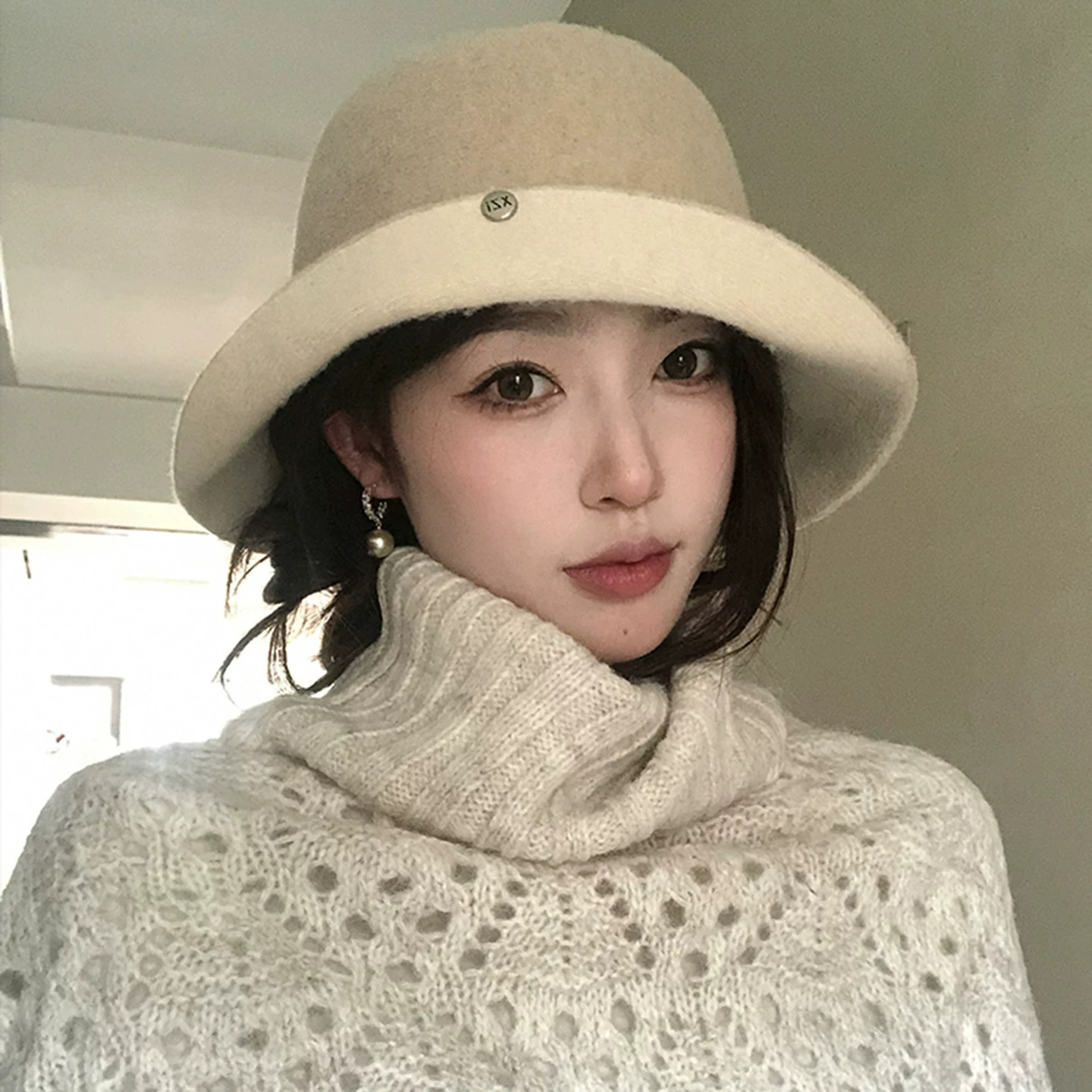 法式赫本秋冬季显脸小羊毛渔夫帽