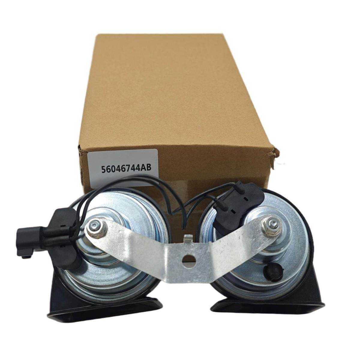 适用于道奇 蝰蛇 RAM 1500 2500 3500 5500 喇叭&支架 56046744AB