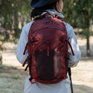 杉木山装双肩包男女登山旅游轻便背负系统徒步28升户外背包