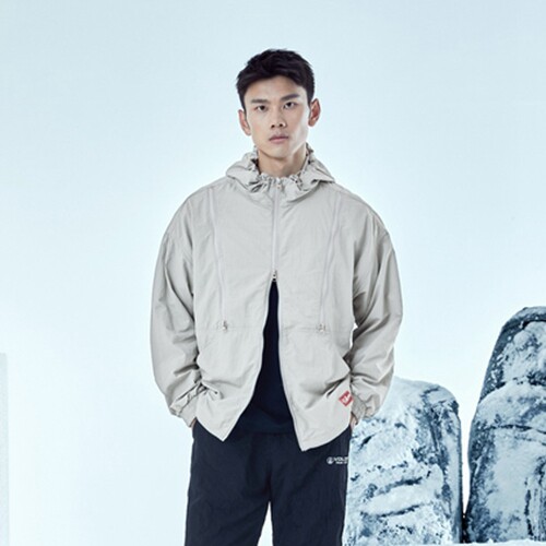 VOLCOM男女同款户外运动连帽夹克VA221WT001 库位:67