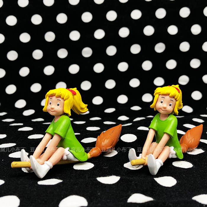 【豆腐儿小布丁】宫崎骏电影 飞天小女孩 魔法扫帚女孩手办 玩具