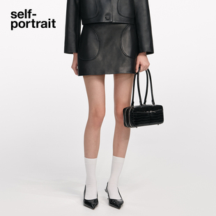 经典 2025秋冬新款 黑高腰百搭A字羊皮半身裙短裙 portrait self