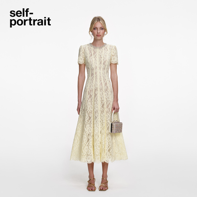 self-portrait短袖蕾丝连衣裙