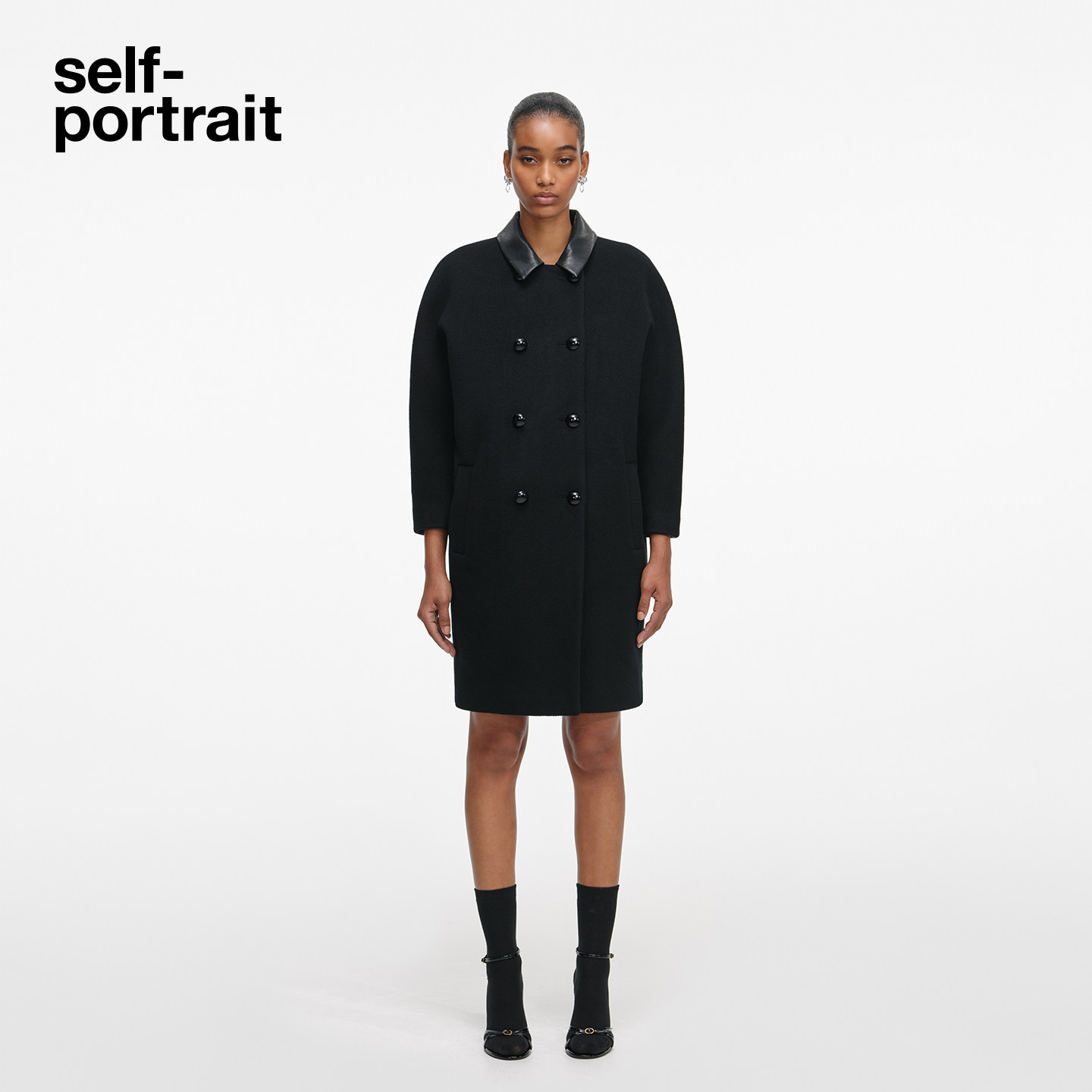 self-portrait 2026早春新款经典黑绵羊皮领羊毛茧型大衣连衣裙