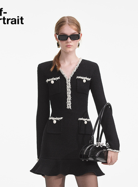 self-portrait 2025早春黑撞白仿珍珠设计小香风V领针织连衣裙