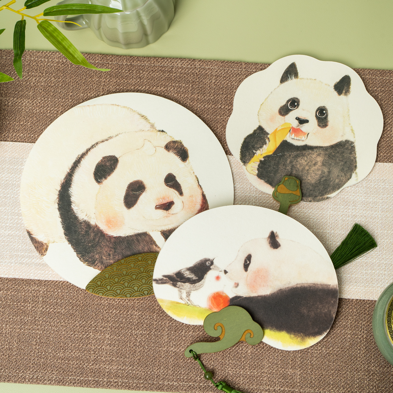 熊猫便便再生纸做的香氛扇