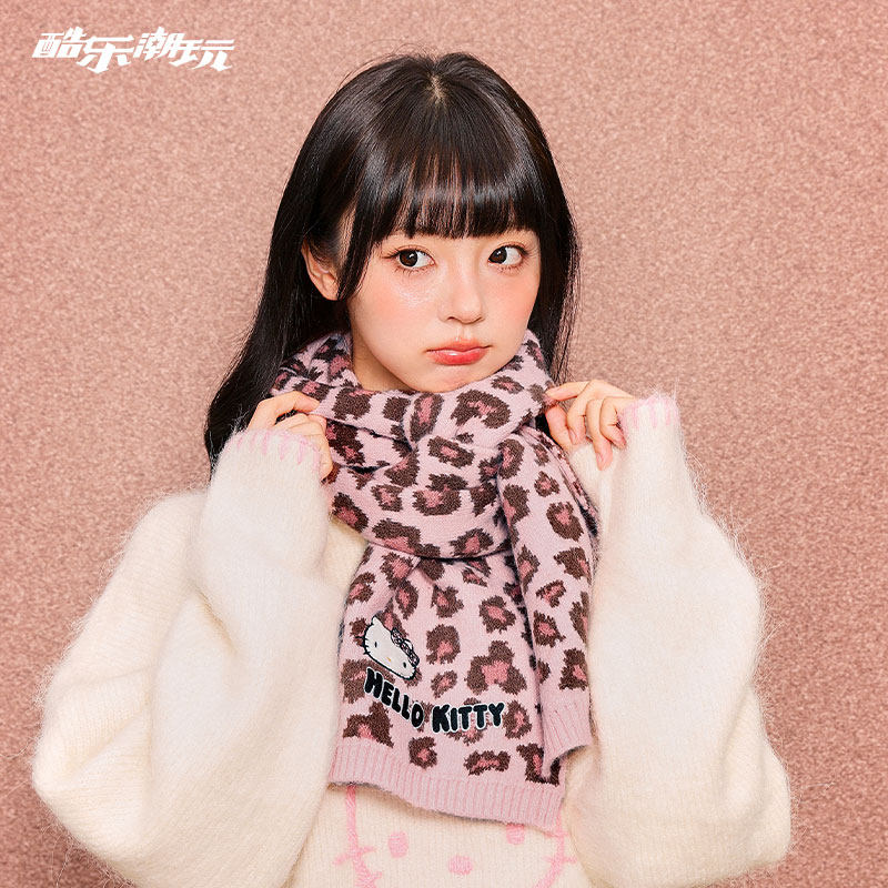 酷乐潮玩三丽鸥KT系列围巾秋冬保暖毛绒2025新款女生豹纹针织围脖