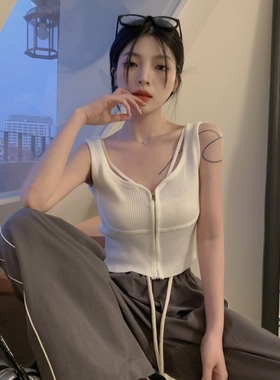 于文文同款黑色小吊带背心女夏季外穿西装内搭打底衫辣妹短款上衣