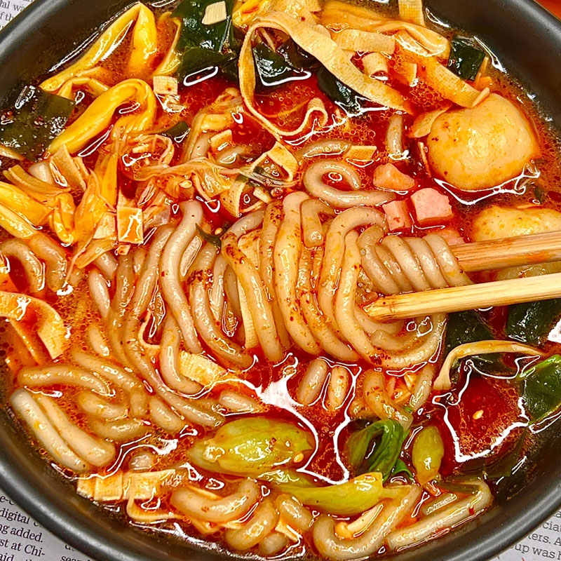 砂锅土豆粉美食小吃泡面冲泡即食酸辣过瘾宿舍速食办公室代餐点心