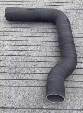 J6P解放JH6水箱下水管散热器出水管胶管发动机进水管1303021-61B