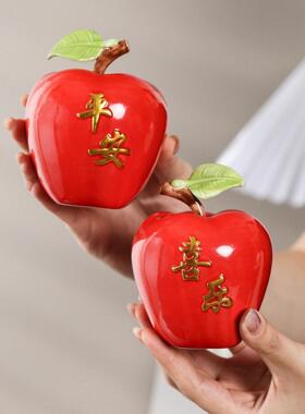新品陶瓷苹果摆平安喜乐乔迁礼件品酒桌面客厅玄关柜平摆件安夜礼