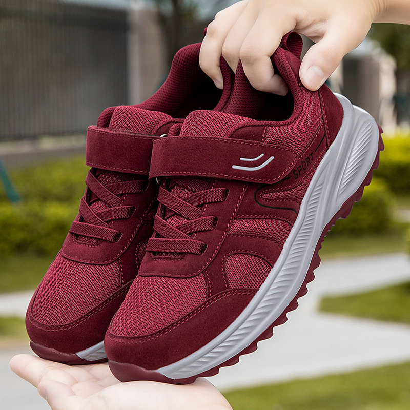 正品老人鞋春秋款休闲运动爸妈鞋