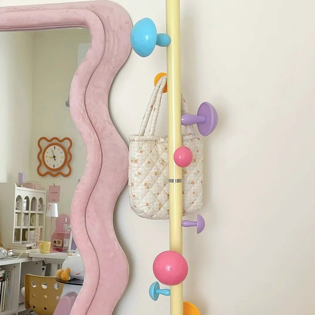 儿童衣架家用2026新款蘑菇衣架