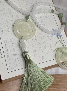 树脂长款莲花背云璎珞新中式