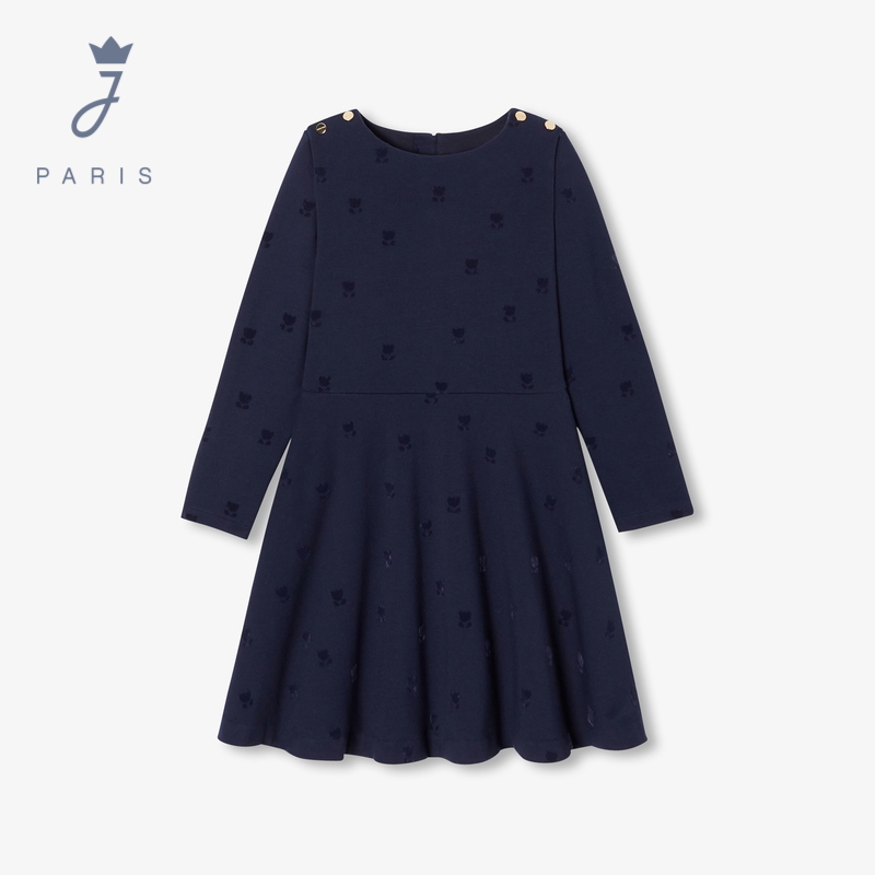 Jacadi Paris 陪伴孩子度过每个美好时刻