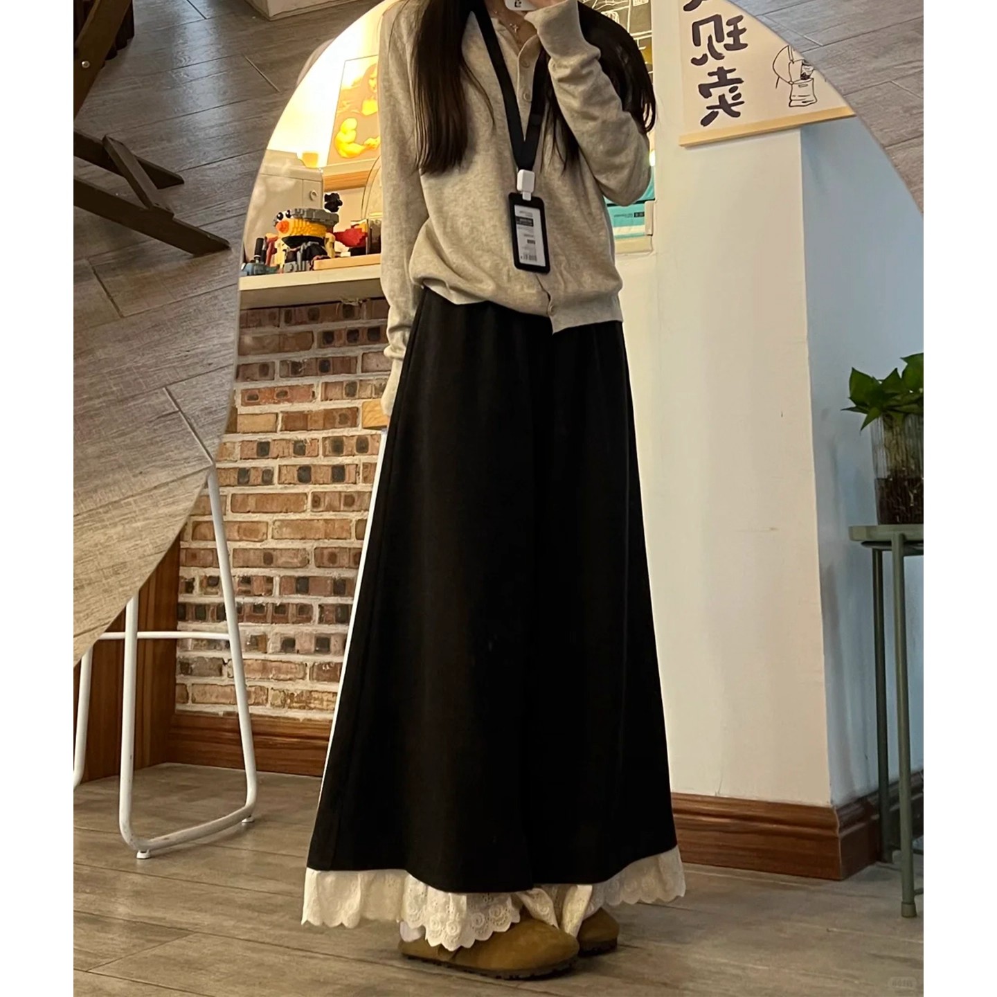 黑色花边毛呢半身裙女春秋季2025新款高腰a字中长款休闲百搭伞裙