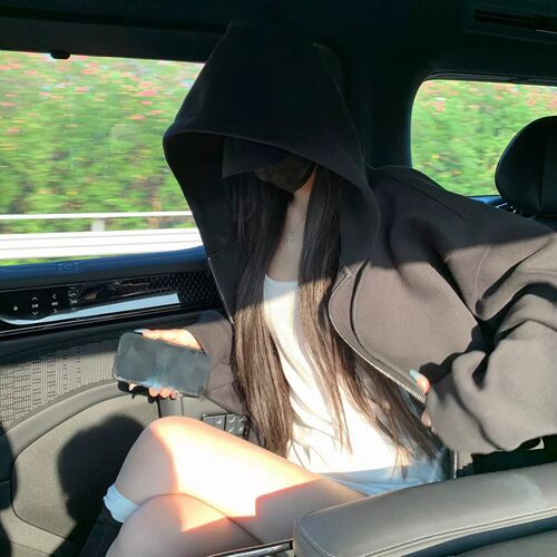 黑色连帽卫衣女秋季韩系百搭