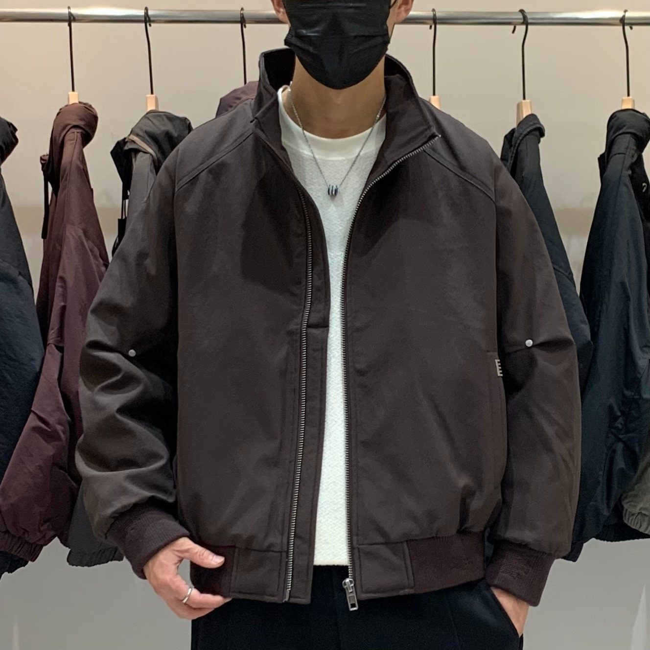 冬季韩版男立领羽绒服百搭潮流日系时尚复古高级感痞帅保暖羽绒衣