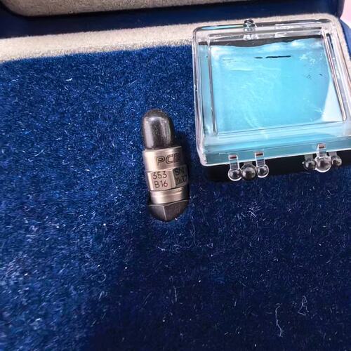 议价PCB Piezotrocs加速度传感器353B16353B17353B18