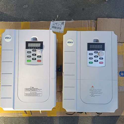 议价 变频器，型号SQ580－011/G015P-4，实