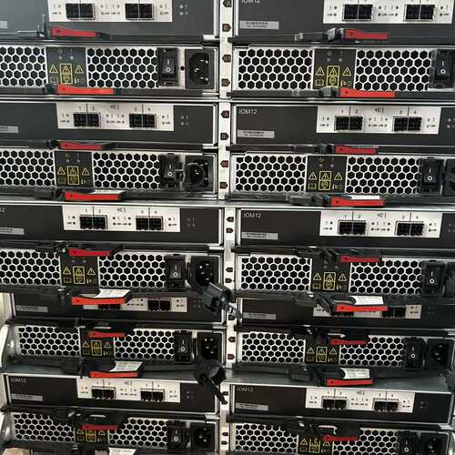 议价Netapp DS212C DS224C IOM12扩展柜